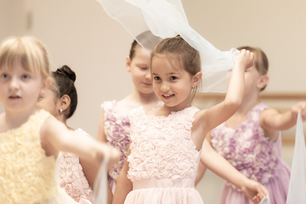 Foto Musikschule Amstetten: Tanzende Kinder
